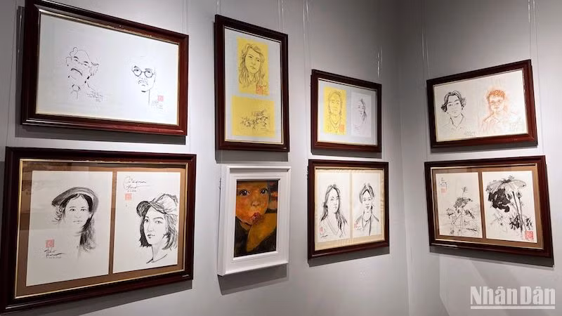 Không gian trưng bày ký họa chân dung văn nghệ sĩ, người nổi tiếng, bạn bè thân quý của tác giả.