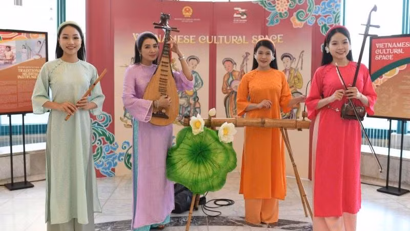 Hình ảnh Việt Nam tươi đẹp, mến khách được lan tỏa qua nhiều loại hình nghệ thuật. (ẢNH: BTC)