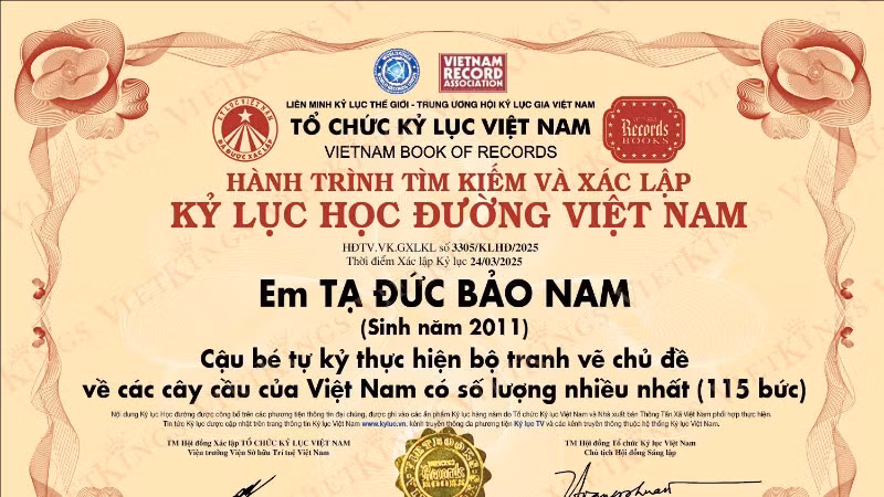 Giấy chứng nhận của Tổ chức Kỷ lục Việt Nam cấp cho em Tạ Đức Bảo Nam.
