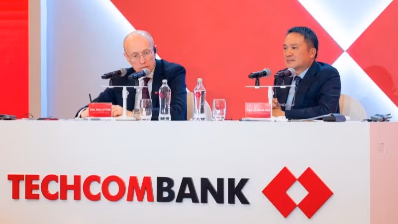 Chủ tịch HĐQT Techcombank Hồ Hùng Anh hé lộ kế hoạch đẩy mạnh phát triển hệ sinh thái dựa trên công nghệ-dữ liệu trong kỷ nguyên mới.