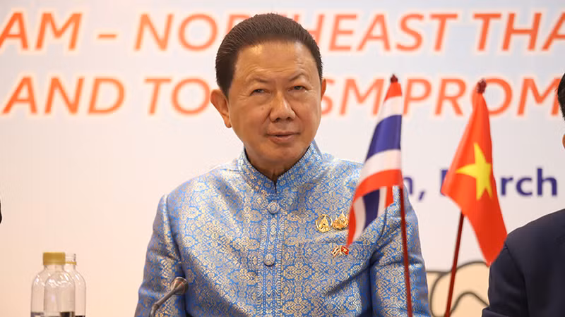 Chủ tịch Hội Hữu nghị Thái-Việt Sanan Angubolkul phát biểu tại hội thảo. (Ảnh: CTV) Chủ tịch Hội Hữu nghị Thái-Việt Sanan Angubolkul phát biểu tại hội thảo. (Ảnh: CTV)