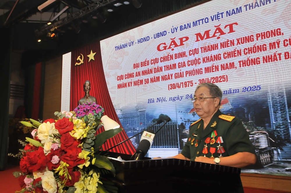 Đại tá Nguyễn Huy Phương chia sẻ ký ức tham gia cuộc kháng chiến chống Mỹ cứu nước Đại tá Nguyễn Huy Phương chia sẻ ký ức tham gia cuộc kháng chiến chống Mỹ cứu nước