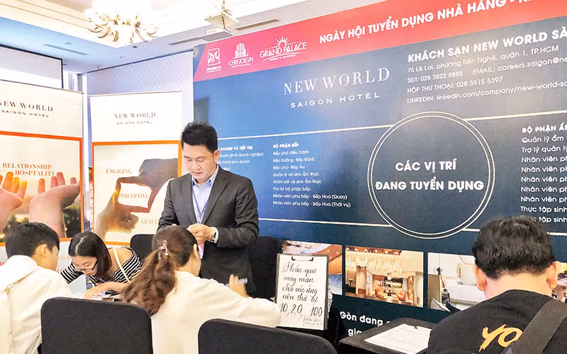 Doanh nghiệp tham gia Ngày hội tuyển dụng để săn tìm các vị trí việc làm. Ảnh | Cổng thông tin thành đoàn TP Hồ Chí Minh