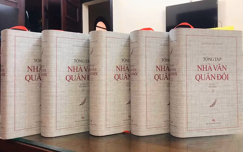 Bộ tổng tập tôn vinh các thế hệ nhà văn quân đội