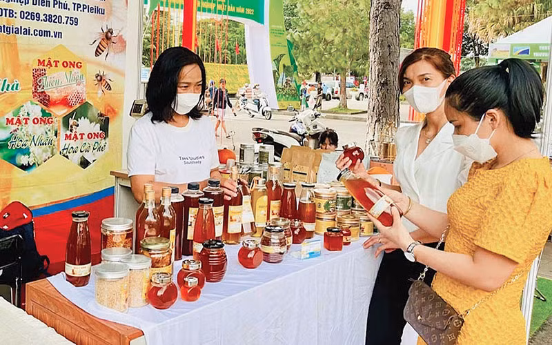 Sản phẩm mật ong OCOP 3 sao của huyện Ia Grai được giới thiệu, quảng bá trong các hoạt động xúc tiến thương mại và luôn được thị trường đón nhận.