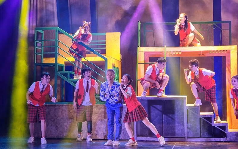 Cảnh trong vở nhạc kịch Rồi tôi sẽ lớn.