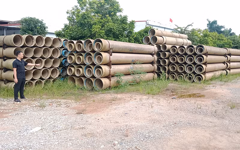 Hàng nghìn mét đường ống của dự án chưa được lắp đặt.