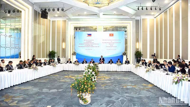 Quang cảnh buổi gặp gỡ.