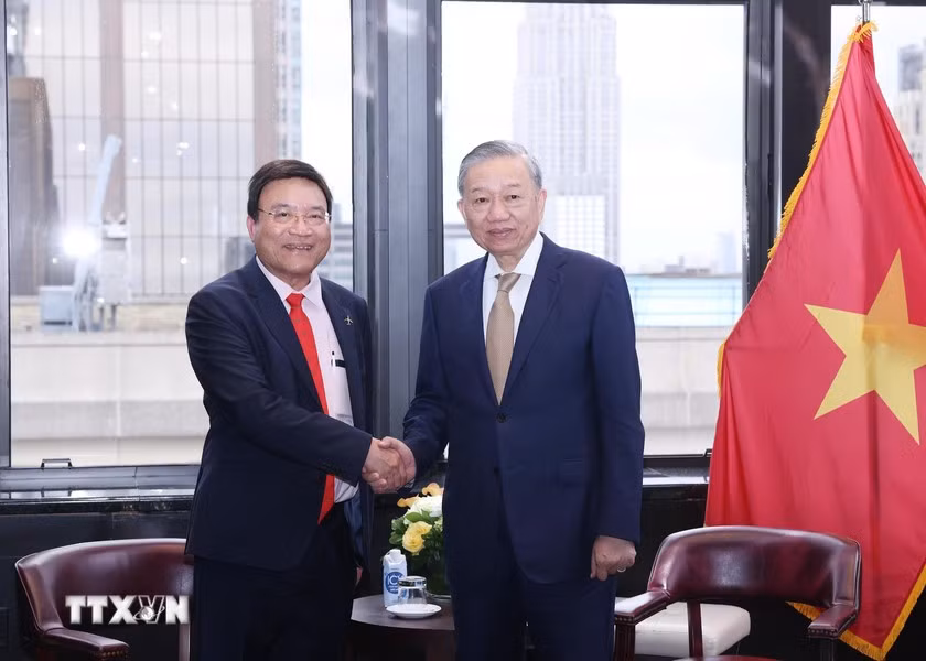 Tổng Bí thư, Chủ tịch nước Tô Lâm tiếp ông Wally Liaw, nhà sáng lập và là Phó Chủ tịch cấp cao phụ trách phát triển kinh doanh Supermicro. (Ảnh: Lâm Khánh/TTXVN)