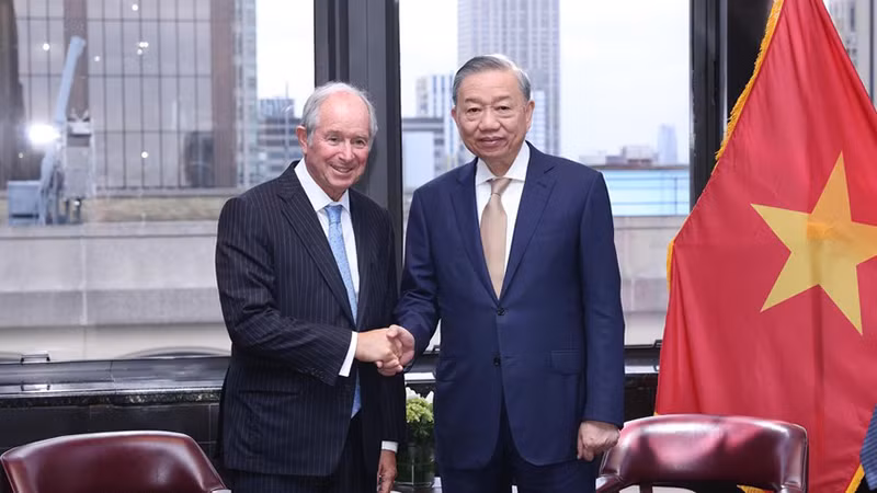 Tổng Bí thư, Chủ tịch nước Tô Lâm tiếp ông Stephen Schwarzmann, Chủ tịch, kiêm Giám đốc điều hành và Nhà sáng lập quỹ đầu tư Blackstone. (Ảnh: Lâm Khánh/TTXVN)