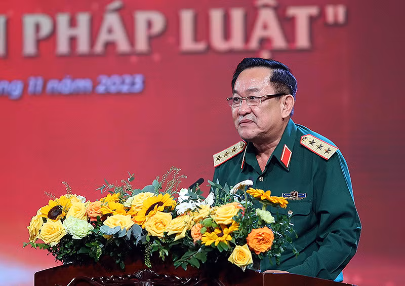 Thượng tướng Võ Minh Lương phát biểu ý kiến tại buổi lễ.