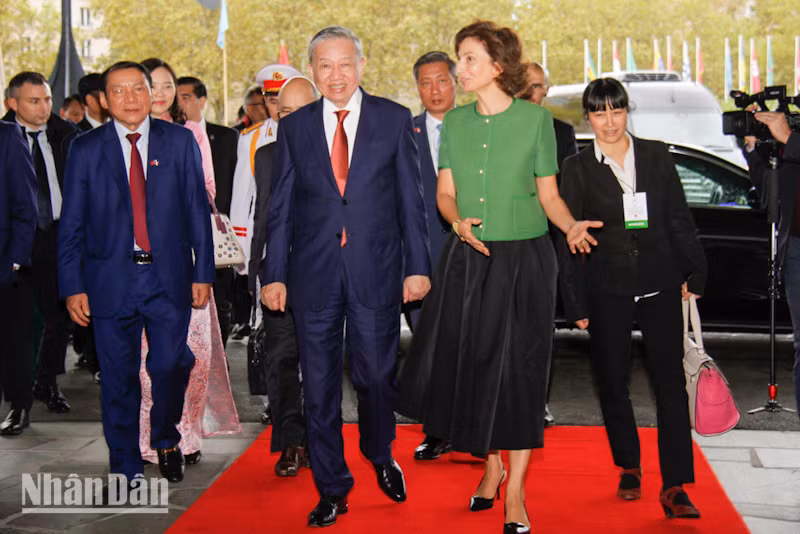 Tổng Giám đốc Audrey Azoulay chào đón Tổng Bí thư, Chủ tịch nước Tô Lâm tới thăm chính thức Trụ sở UNESCO.