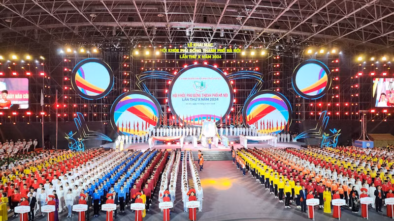 Quang cảnh lễ khai mạc.