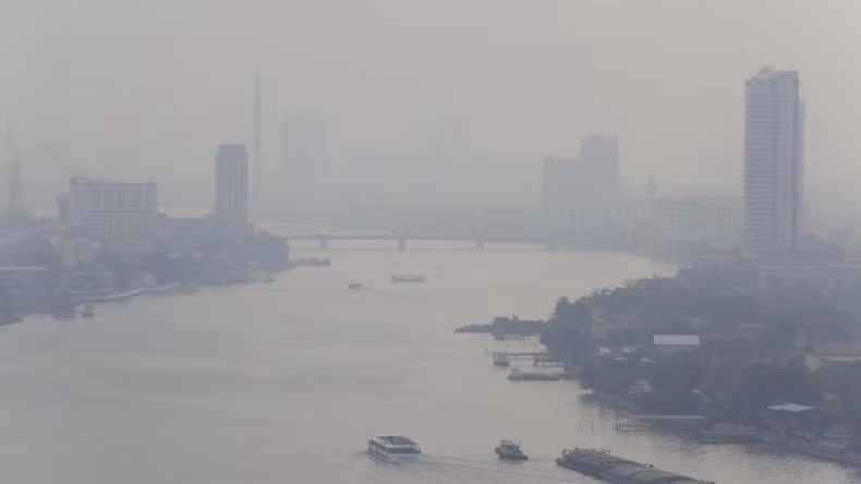 Thái Lan muốn đánh thuế carbon để giảm thiểu khí phát thải ra môi trường. (Ảnh: Bưu điện Bangkok)