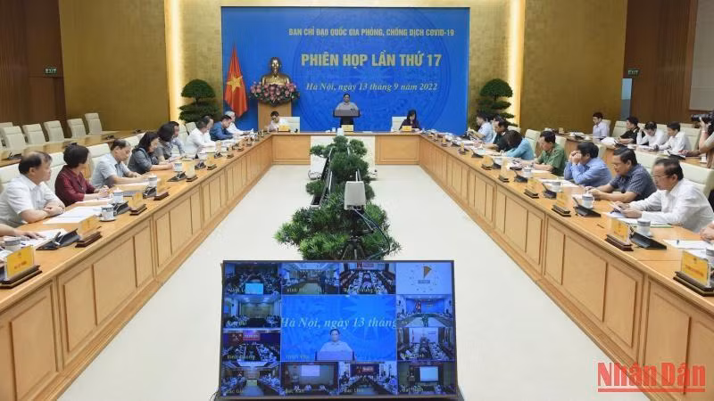 Quang cảnh phiên họp.