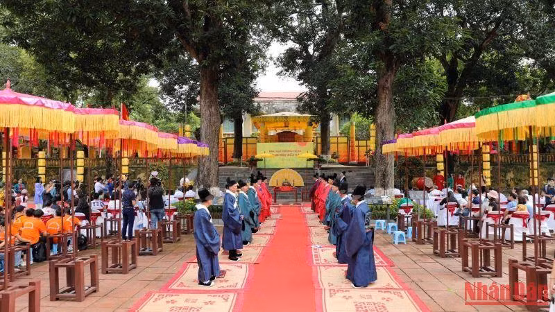 Tái hiện các nghi lễ cung đình tại Hoàng thành Thăng Long.