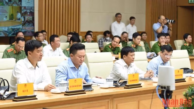 Các đại biểu tham dự hội nghị. (Ảnh: TRẦN HẢI)