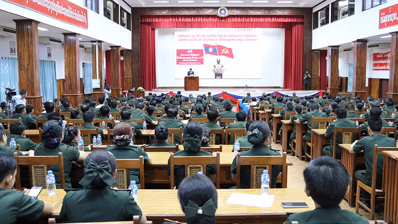 Quang cảnh buổi nói chuyện. Ảnh: Hải Tiến