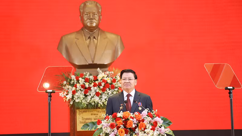 Tổng Bí thư, Chủ tịch nước Lào phát biểu tại buổi lễ. (Ảnh: Cộng tác viên)