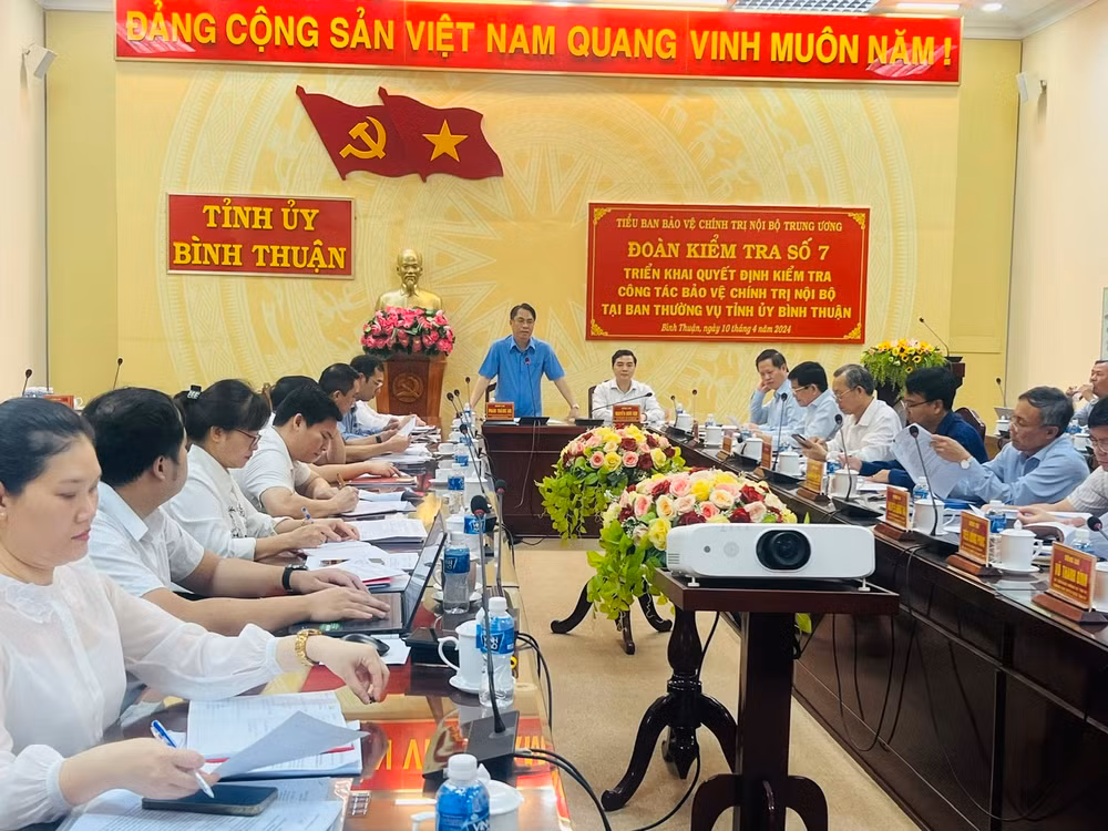 Đoàn kiểm tra số 7 của Tiểu Ban bảo vệ chính trị nội bộ Trung ương làm việc với Tỉnh ủy Bình Thuận.