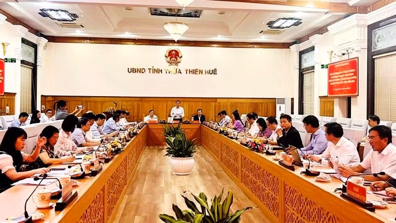 Quang cảnh tại cuộc làm việc.