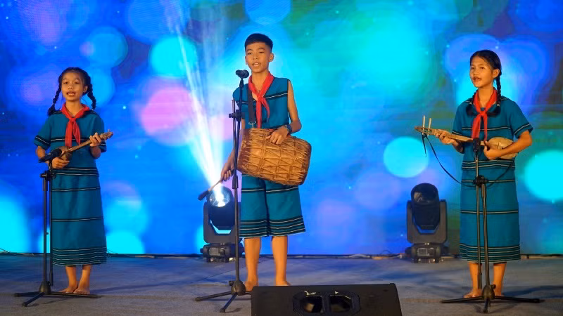 Ngày hội đã góp phần giáo dục, tăng cường khối đại đoàn kết dân tộc, giúp thiếu nhi đồng bào các dân tộc có cơ hội giao lưu, chung tay gìn giữ và phát huy những giá trị truyền thống.