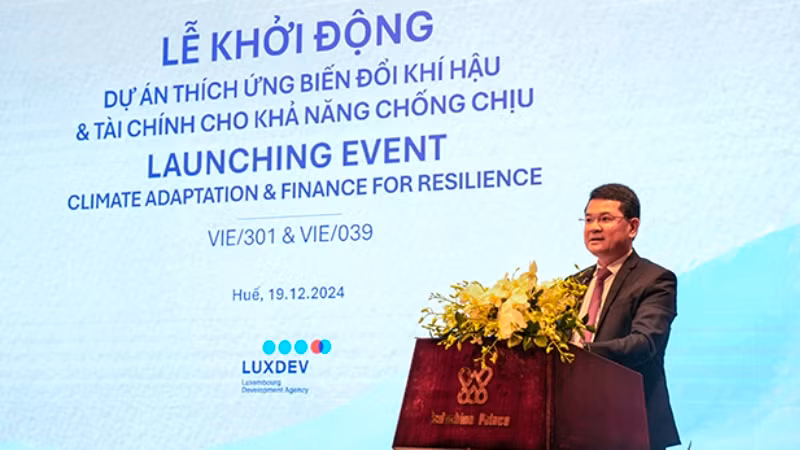 Phó Chủ tịch Ủy ban nhân dân tỉnh Thừa Thiên Huế Hoàng Hải Minh phát biểu tại lễ khởi động.