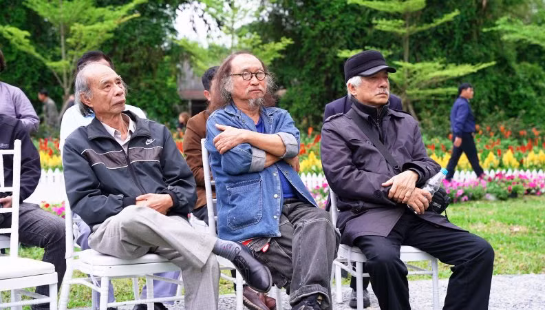 Trí thức, văn nghệ sỹ Huế cũng có mặt tham dự chương trình.