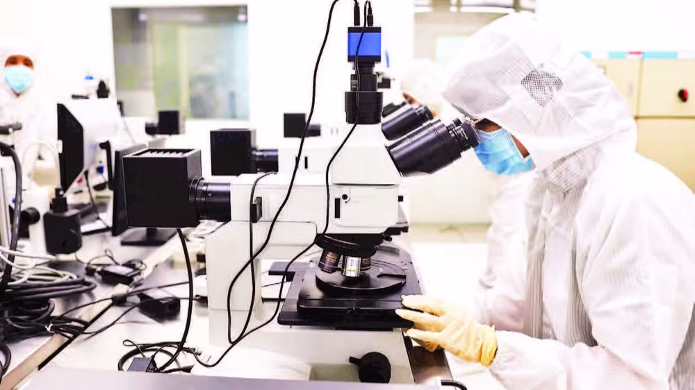 Hoạt động nghiên cứu tại Trung tâm Nghiên cứu triển khai, Khu Công nghệ cao Thành phố Hồ Chí Minh. (Ảnh CTV)