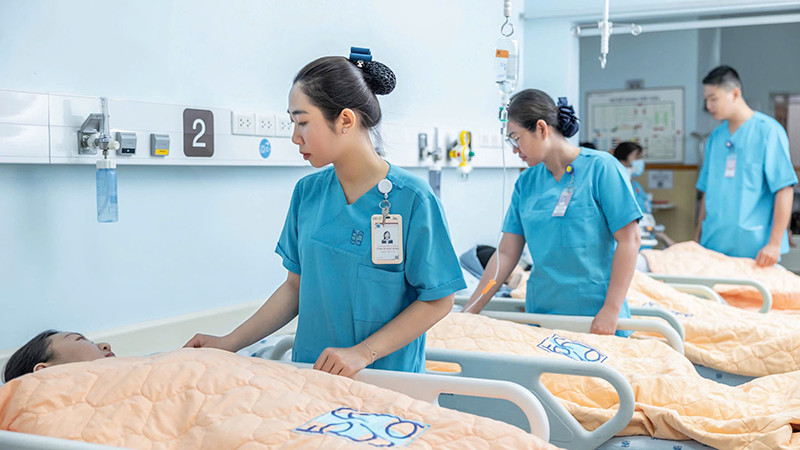 Bệnh viện Ðại học Y dược Thành phố Hồ Chí Minh duy trì công tác chuyên môn và bảo đảm an toàn cho người bệnh trong suốt dịp Tết Nguyên đán Ất Tỵ 2025. 