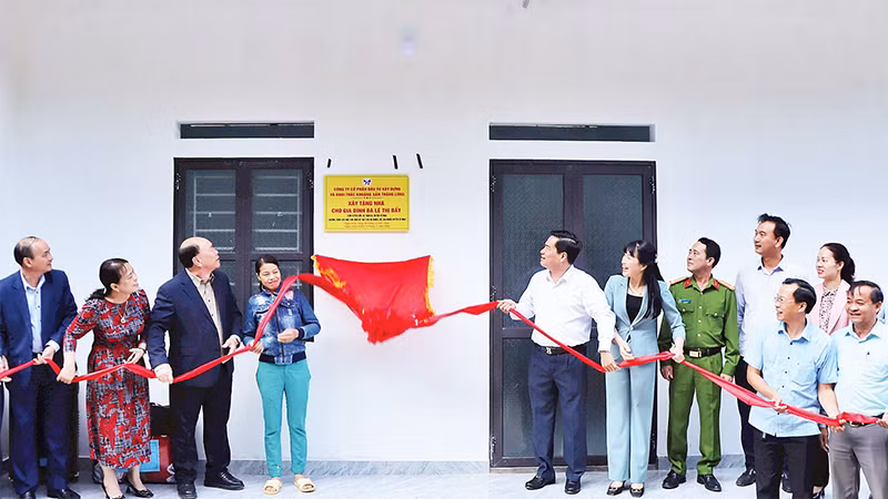 Ngôi nhà mới của gia đình chị Lê Thị Bảy (xóm Xuyên Sơn, xã Thần Sa, huyện Võ Nhai, tỉnh Thái Nguyên) được doanh nghiệp hỗ trợ kinh phí xây dựng. 