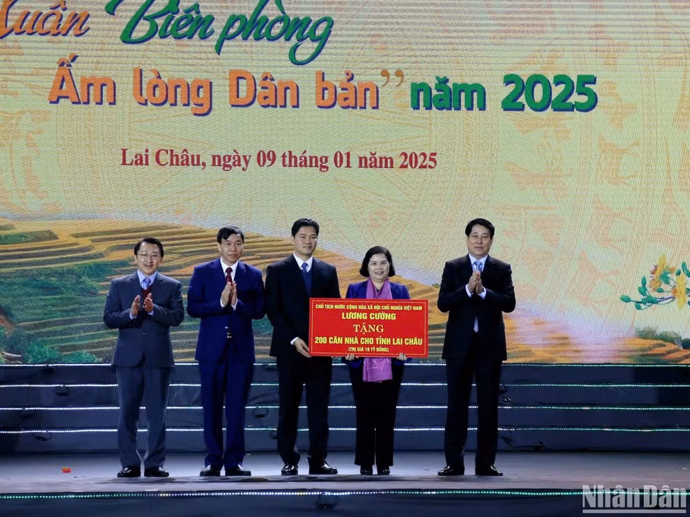 Căn nhà “Mái ấm biên cương” trị giá 10 tỷ đồng cho đồng bào khu vực biên giới tỉnh Lai Châu.