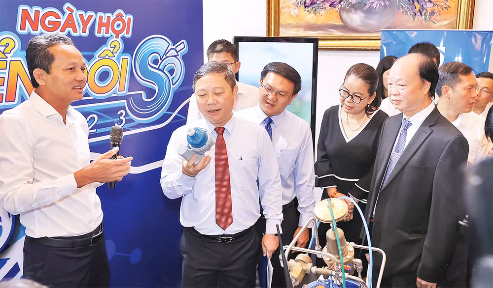 Nhiều giải pháp chuyển đổi số được giới thiệu tại Tuần lễ Chuyển đổi số Thành phố Hồ Chí Minh năm 2023. 