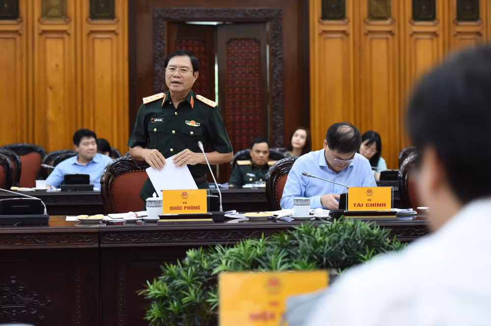 [Ảnh] Thủ tướng chủ trì họp Ban Chỉ đạo tổng kết 20 năm thực hiện mô hình tổ chức bộ máy của Chính phủ ảnh 7