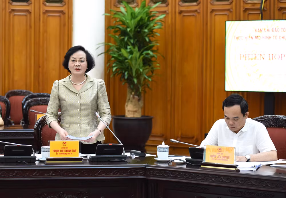 [Ảnh] Thủ tướng chủ trì họp Ban Chỉ đạo tổng kết 20 năm thực hiện mô hình tổ chức bộ máy của Chính phủ ảnh 2