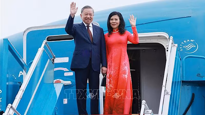 Tổng Bí thư, Chủ tịch nước Tô Lâm và Phu nhân rời Hà Nội, lên đường dự Khóa họp 79 Đại hội đồng Liên hợp quốc và thăm cấp Nhà nước tới Cuba. (Ảnh: TTXVN)