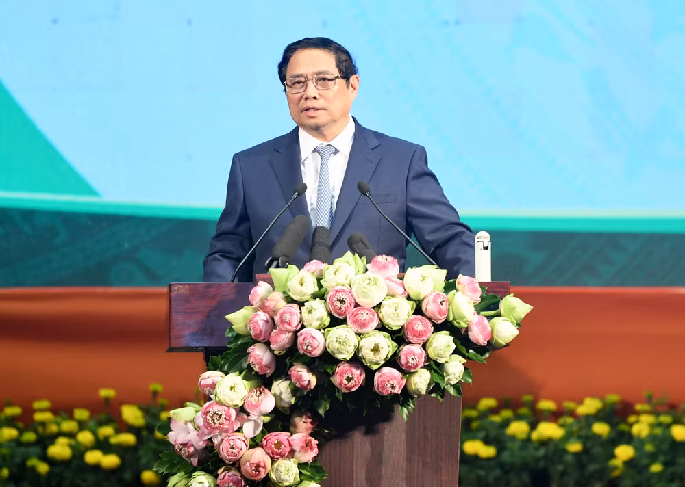 Thủ tướng Phạm Minh Chính phát biểu ý kiến tại Hội nghị công bố quy hoạch và xúc tiến đầu tư tỉnh Vĩnh Long.
