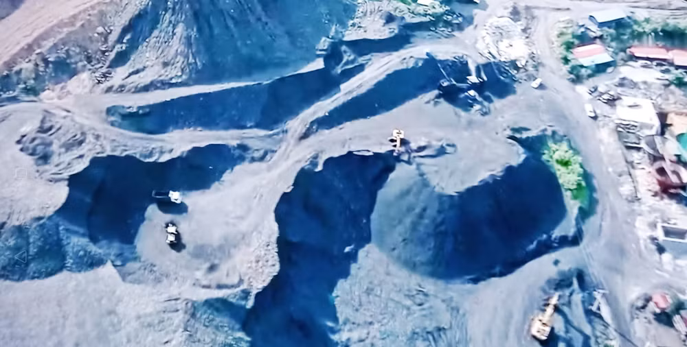 Liên quan sai phạm tại mỏ than Yên Phước ở huyện Đại Từ, một số lãnh đạo, nguyên lãnh đạo các Sở Công thương, Tài nguyên và Môi trường Thái Nguyên bị khởi tố.