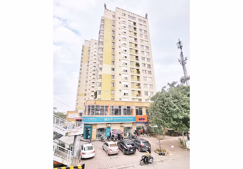 Một chung cư tại phường Kim Liên, quận Đống Đa.