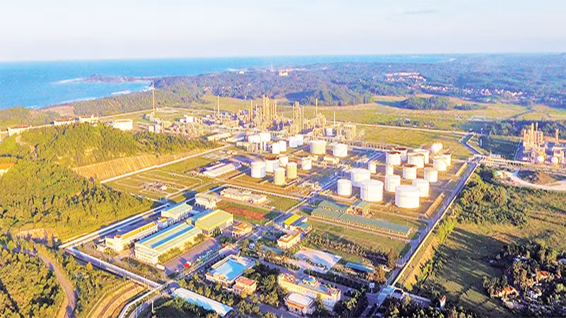 Nhà máy Lọc dầu Dung Quất vận hành an toàn, ổn định ở công suất tối ưu.