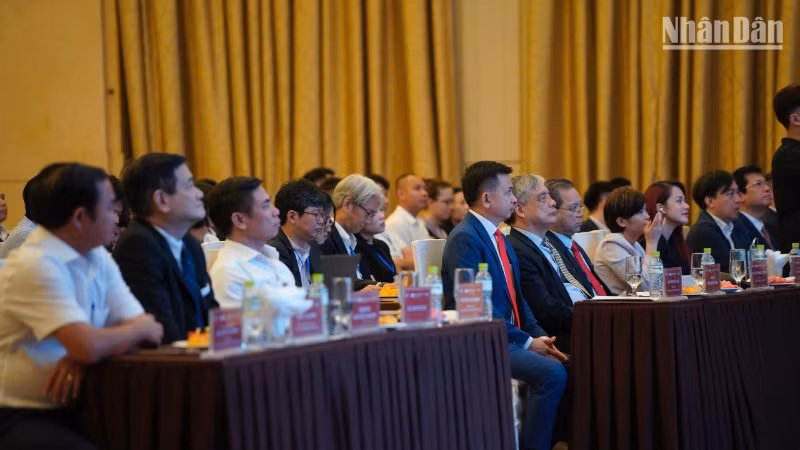 Diễn đàn với sự tham gia đội ngũ chuyên gia, diễn giả uy tín hàng đầu Việt Nam, với kiến thức chuyên sâu và kinh nghiệm thực tiễn phong phú. (Ảnh: ANH ĐÀO)