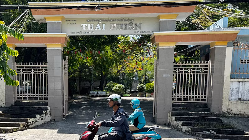 Nhiều khuất tất trong công tác quản lý thu chi tài chính tại Trường trung học phổ thông Thái Phiên, Đà Nẵng. (Ảnh: ANH ĐÀO)