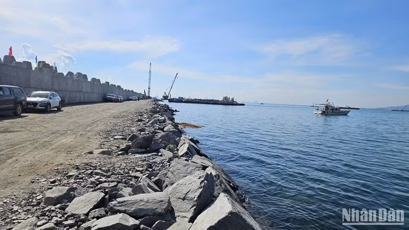 Đà Nẵng đề xuất phương án điều chỉnh quy hoạch Khu bến cảng Liên Chiểu để phù hợp các chính sách đặc thù của địa phương, kêu gọi các nhà đầu tư. (Ảnh: ANH ĐÀO)