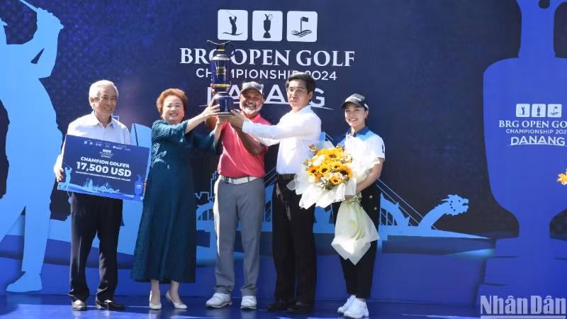 Đà Nẵng đăng cai tổ chức thành công Lễ hội du lịch golf Đà Nẵng nhiều năm qua, tạo nên sản phẩm du lịch thu hút dòng khách phân khúc cấp cao. (Ảnh: ANH ĐÀO)