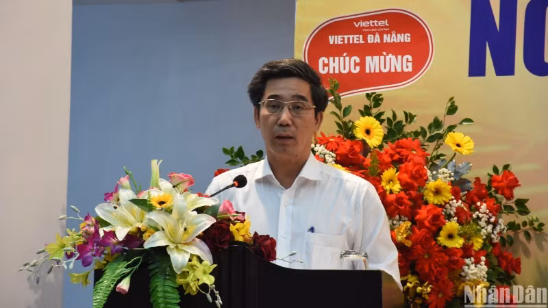 Phó Chủ tịch Ủy ban nhân dân thành phố Đà Nẵng Trần Chí Cường phát biểu tại hội nghị. (Ảnh: ANH ĐÀO)