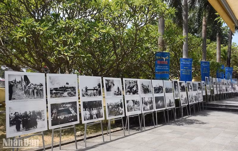 Triển lãm ảnh Điện Biên Phủ - Điểm hẹn lịch sử, văn hóa và du lịch tại TP Đà Nẵng. (Ảnh: ANH ĐÀO)