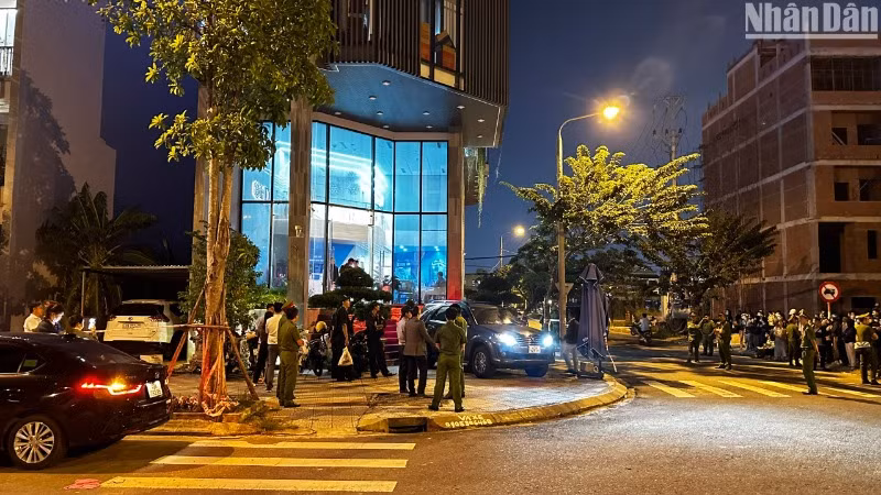 Đến đầu tháng 11/2024, công ty mất khả năng chi trả cho 7.541 khách hàng với tổng số tiền dư nợ gốc hơn 3.700 tỷ đồng. (Ảnh: ANH ĐÀO)