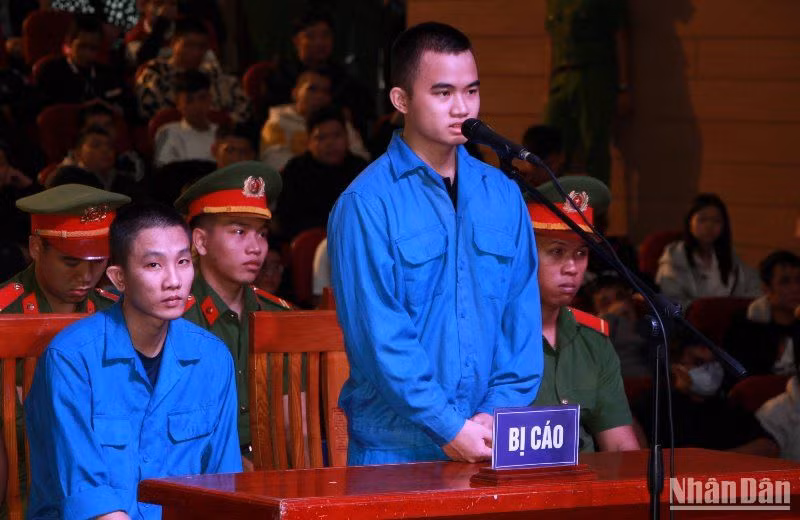 Các bị cáo tại phiên tòa