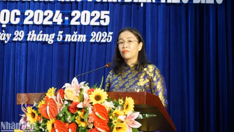 Phó Chủ tịch Ủy ban nhân dân thành phố Đà Nẵng Nguyễn Thị Anh Thi phát biểu tại chương trình. (Ảnh: ANH ĐÀO)