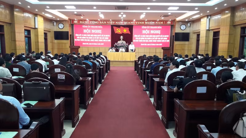 Quang cảnh hội nghị.